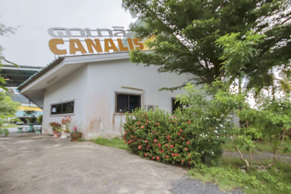 Фото Oyo 75310 Canalis Resort