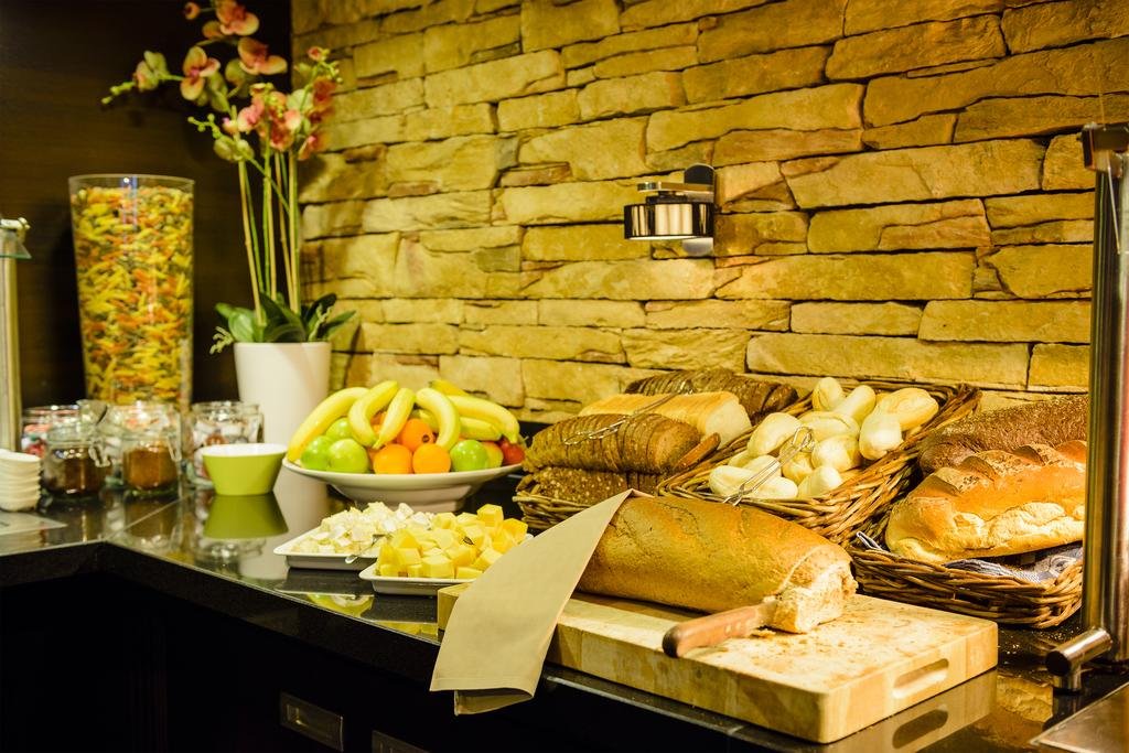 Фото Fletcher Hotel-Restaurant Stadspark