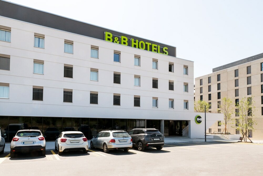 Фото B&b Hotel Nyon