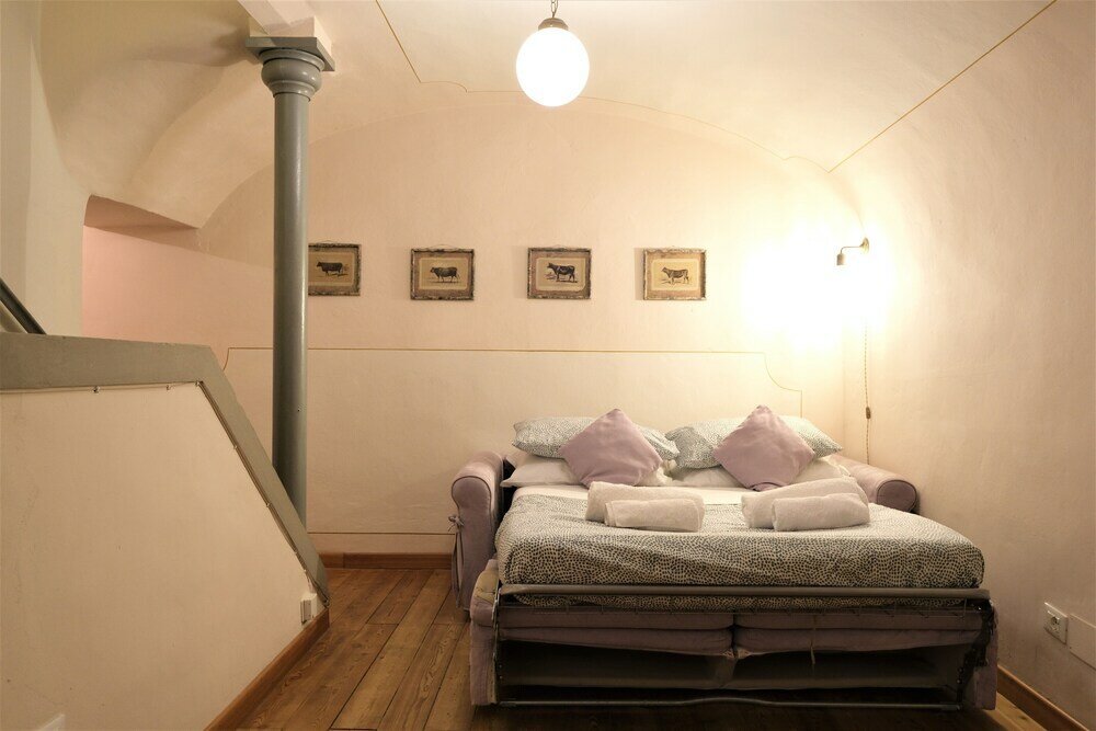 Фото Wine Apartments Florence Nebbiolo