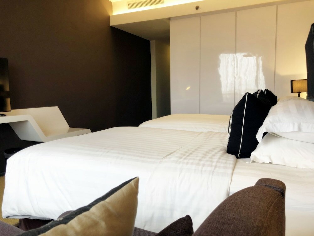 Фото M Roof Hotel & Residences