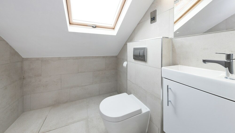 Фото Brand New Unique 2 Bedroom Apartment