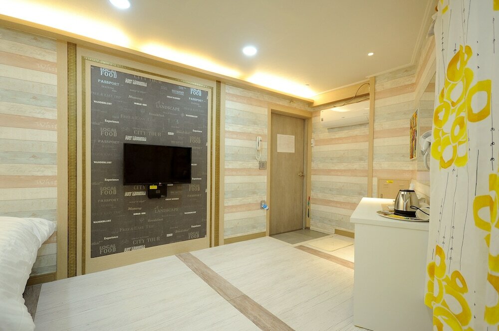 Фото Family Hotel BnB Nampo