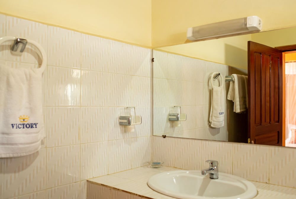 Фото Victory Hotel & Restaurant Tulear