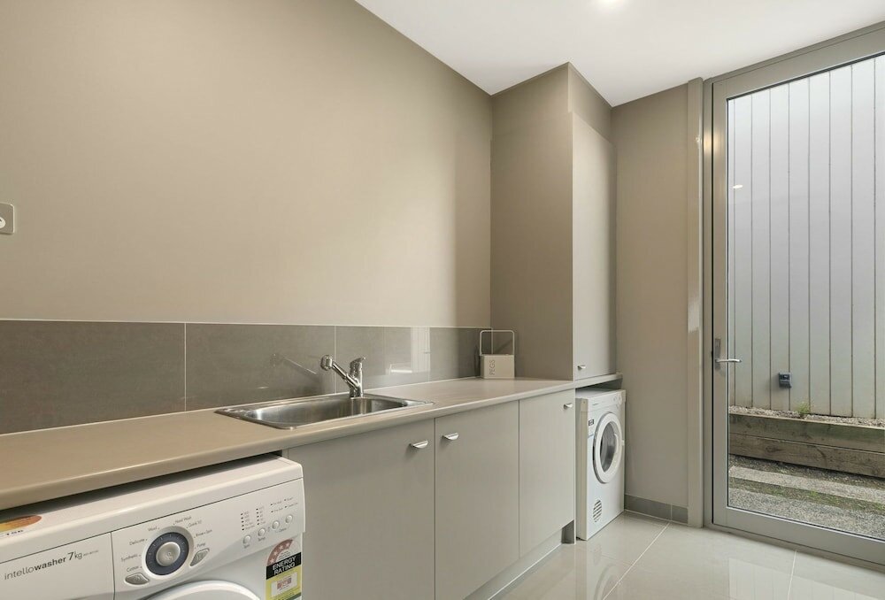 Фото Grossard Point The Lighthouse Ventnor