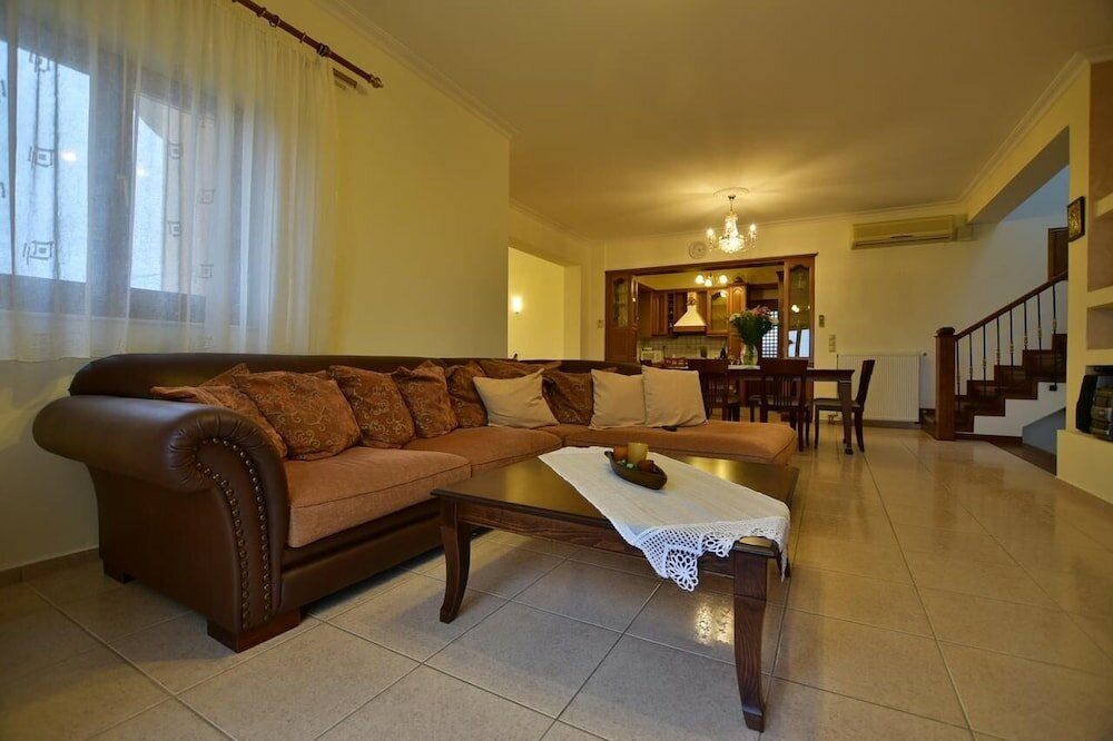 Фото Flisvos Villa