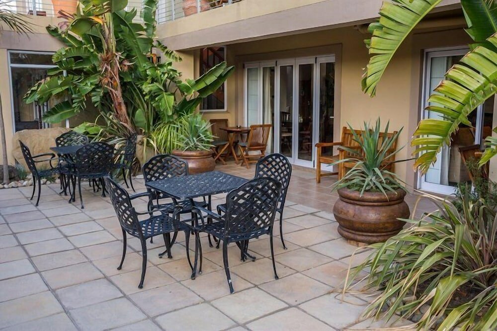 Фото Kwantu Guesthouses