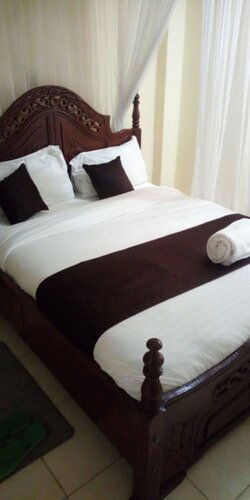 Гостиница Mt Ararat Hotel в Накуру