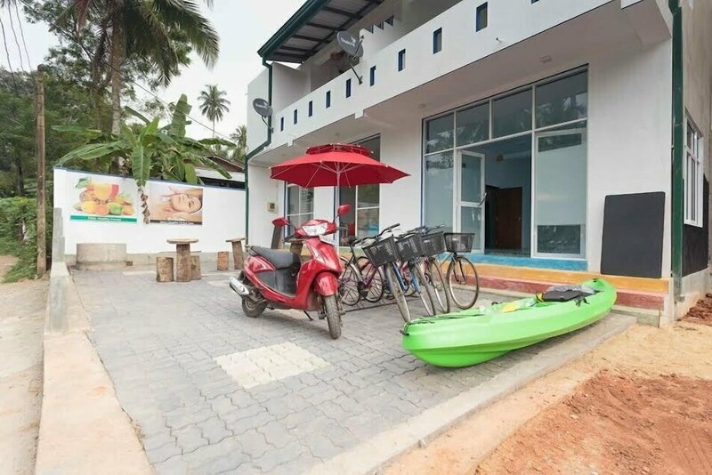 Гостиница Feel Beach Villa в Калутаре