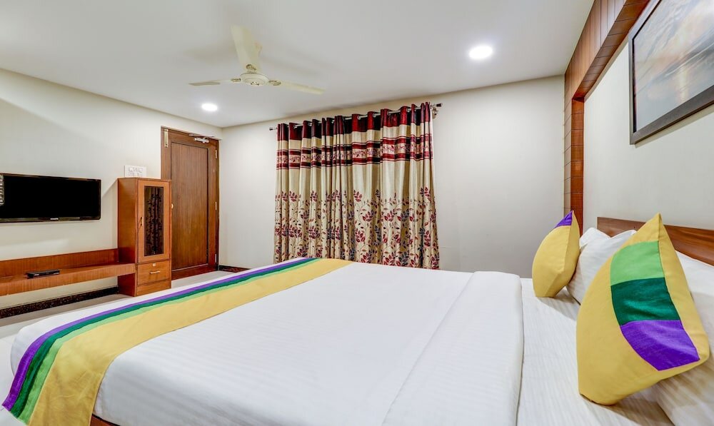 Фото Jade Blue Suites