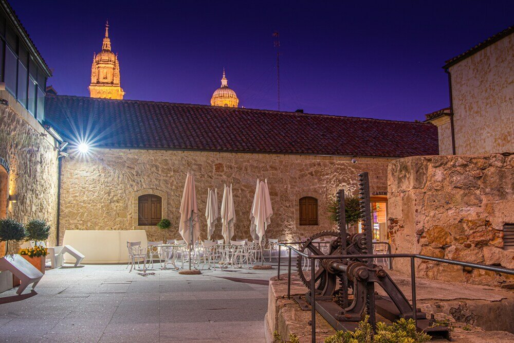 Фото Hospedium Hotel Casino del Tormes