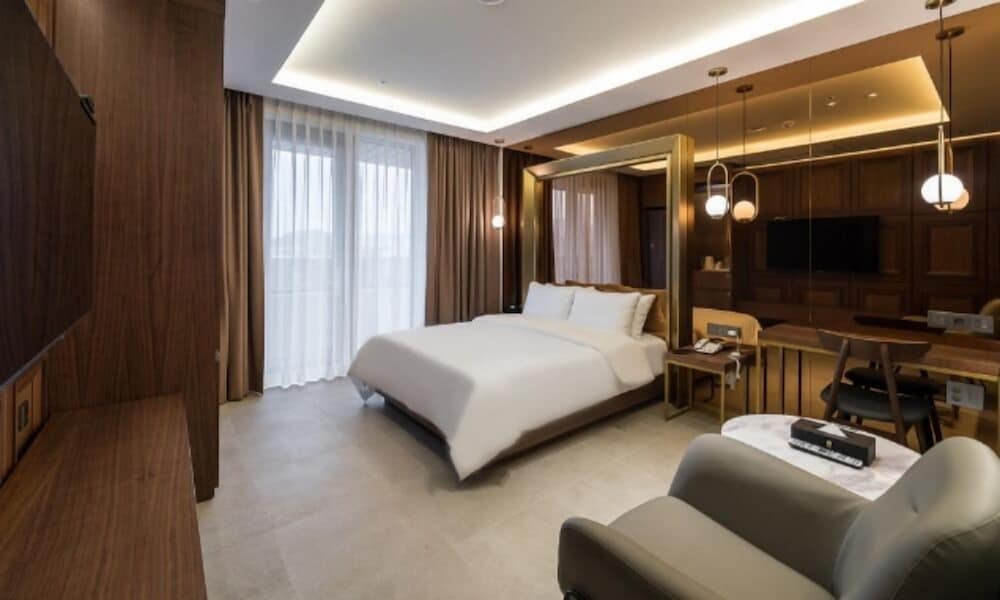 Фото Uiwang Hotel Mayotte