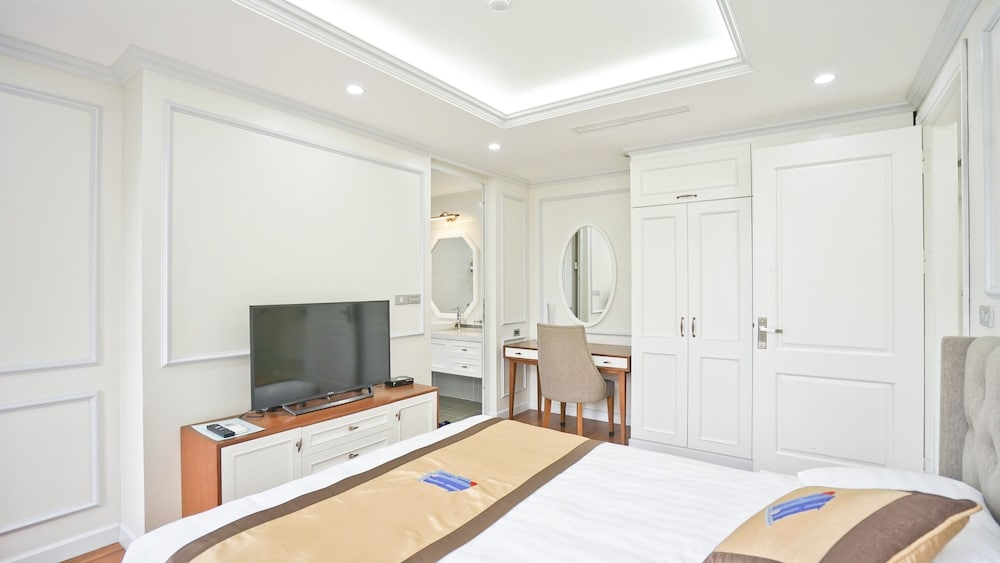 Фото Paradise Home Nguyen Du