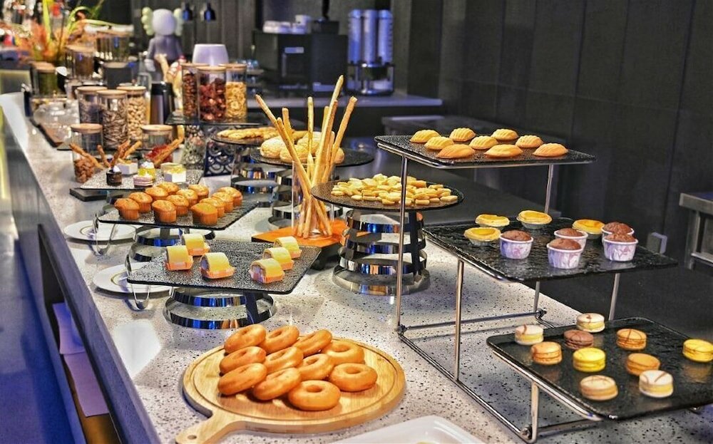 Фото Hangzhou Qianjiang New Town