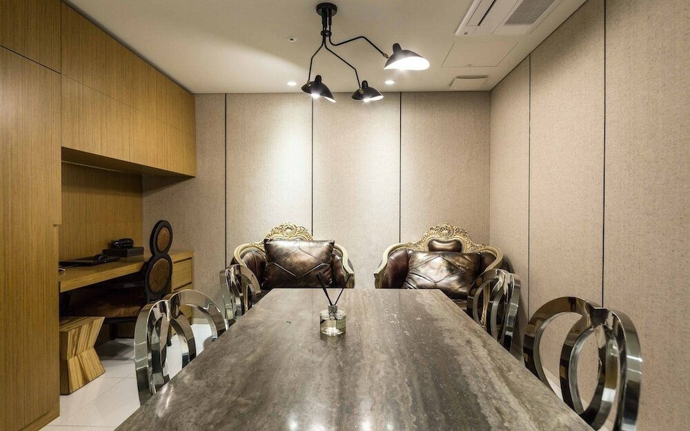 Фото Yeoksam Rich Well