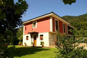 Casa Marian (Comunidad Autónoma de Asturias, Asturias, Lugar Dego, 32), hotel