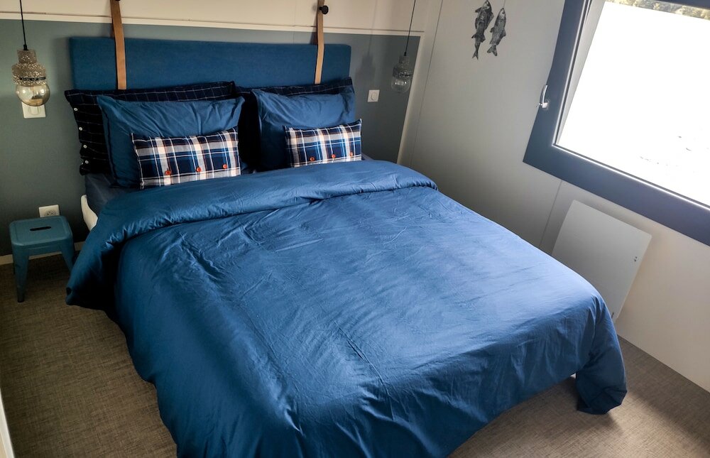 Фото Péniche Carpe Diem La Rivière House