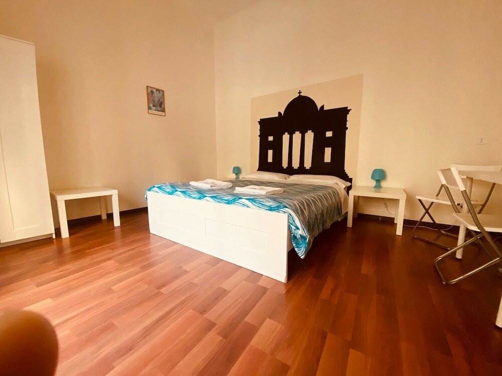 Фото Castelnuovo Rooms & Breakfast