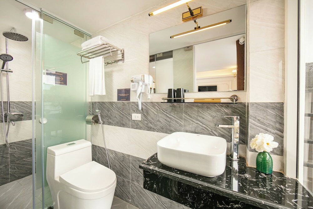 Фото Tunger Grand Hotel