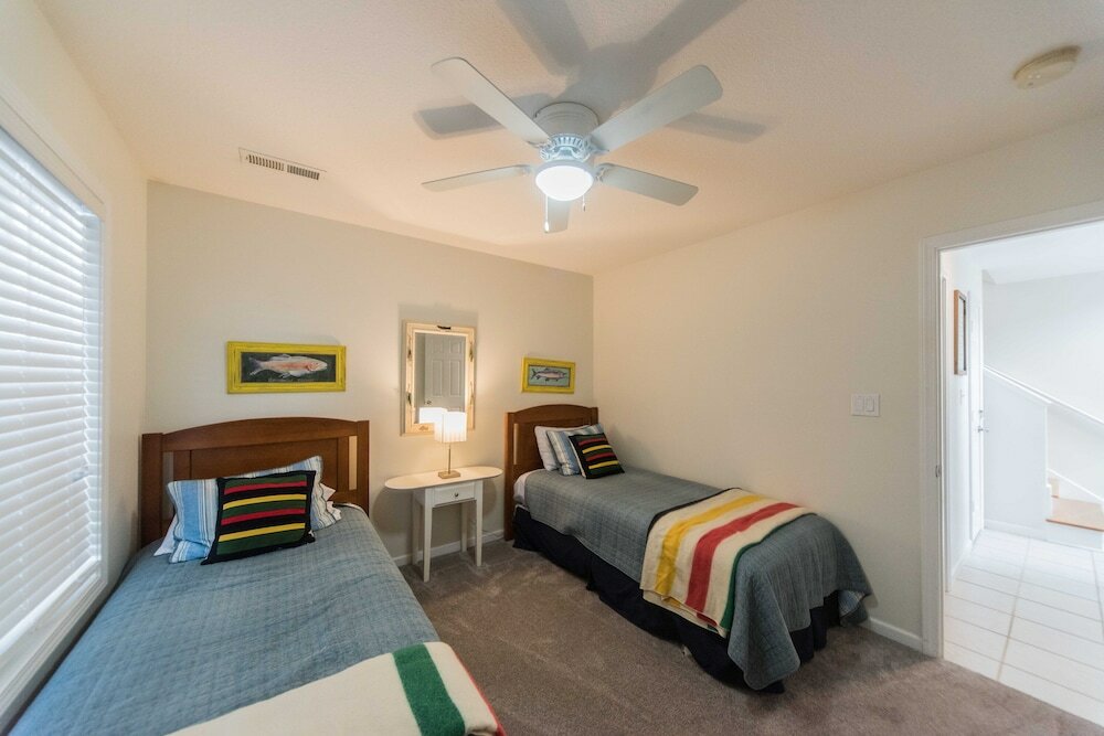 Фото Lake-front Luxury 5bdrm on Kentucky Lake - Jz Vacation Rentals