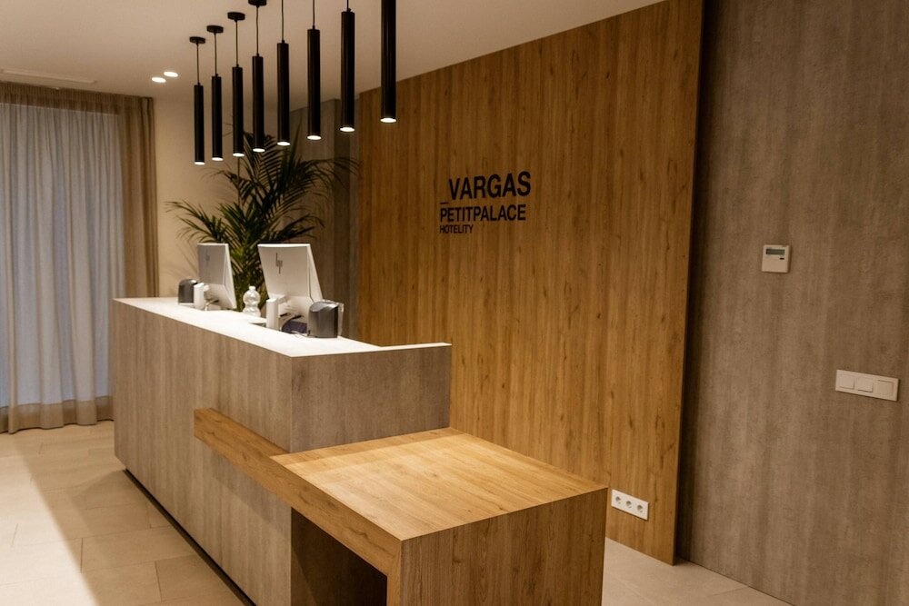 Фото Petit Palace Vargas