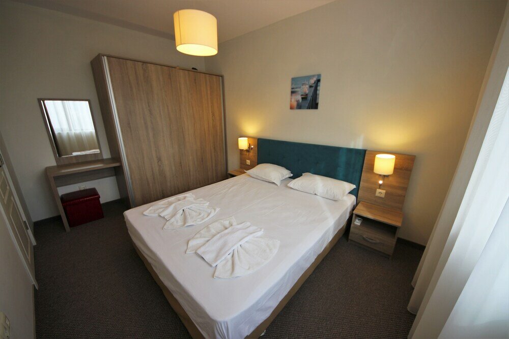 Фото Menada Apartments in Tarsis Nova Complex