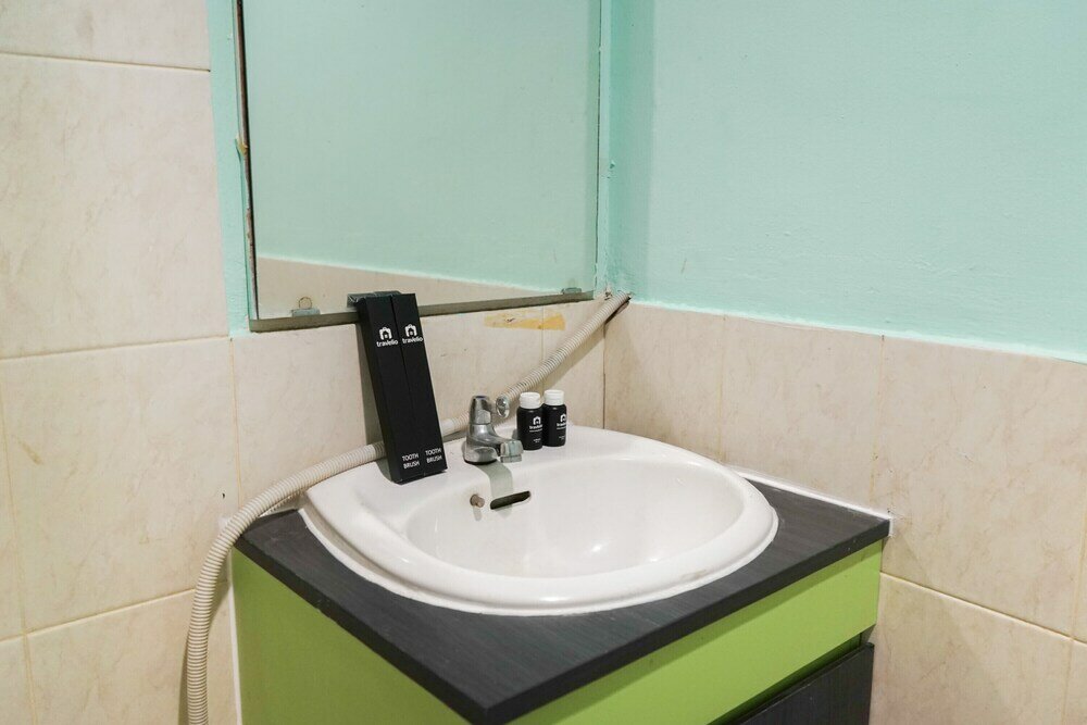 Фото Green Central City Apartment near Shopping Centre