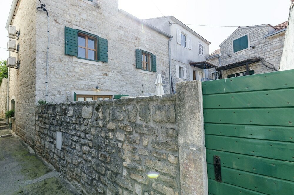 Фото Apartments and Room Lucijo