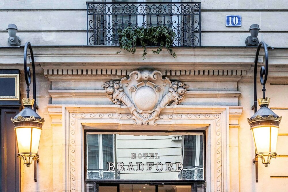 Фото отеля 2