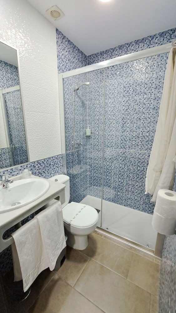 Фото Hostal Maria Jose