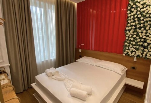 Гостиница Peaky Hotel в Области Дуррес