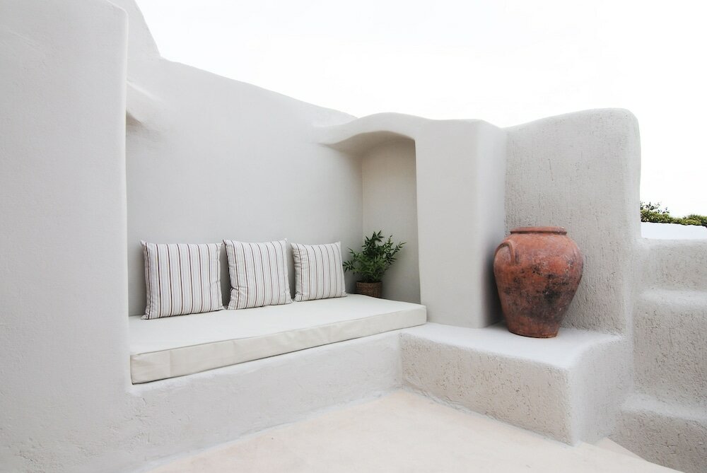 Фото White Grape Suites