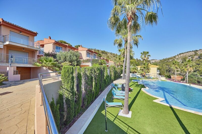 Гостиница Universal Aquamarin Beach Houses