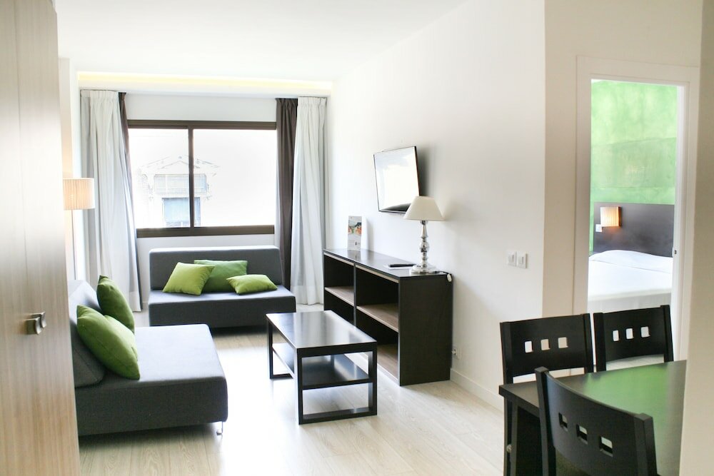 Фото Apartamentos Recoletos