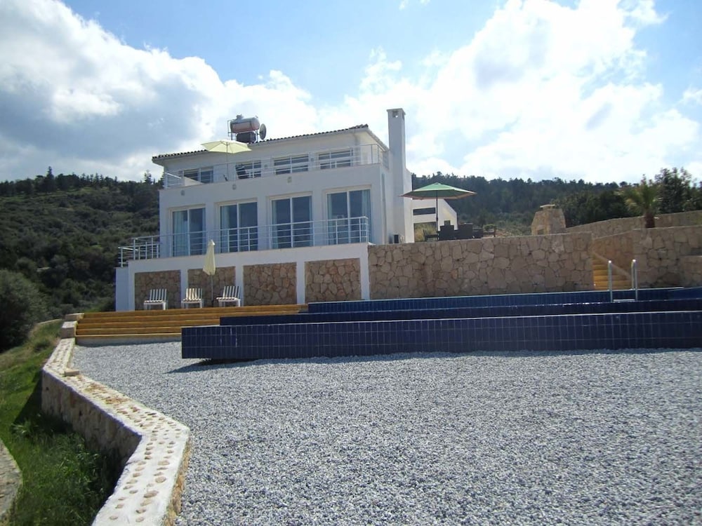 Фото Villa Palm View by Amy Villas