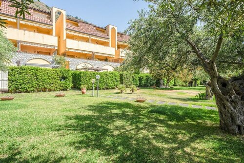 Апартаменты Tolosa Apartment - Piscina E Parcheggio Inclusi!
