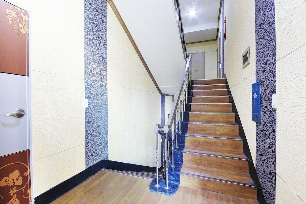 Фото Yeosu Living