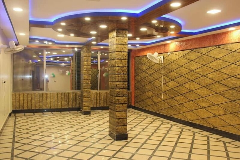 Гостиница Kashmir Inn Hotel Muzaffarabad в Музаффарабаде