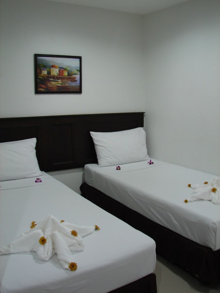 Фото Sabai House