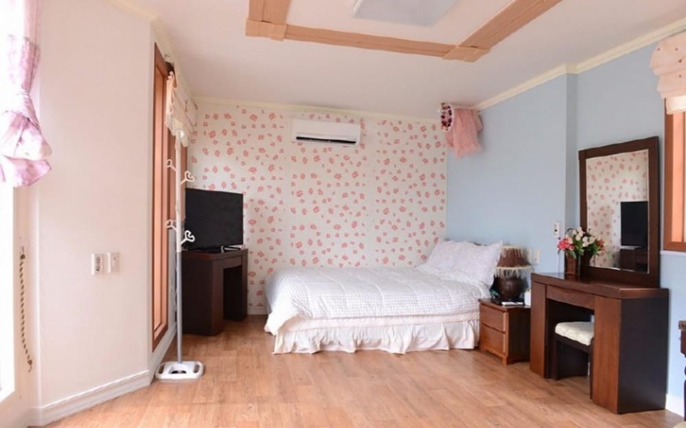 Фото Yangyang Sigol Punggyeong Pension