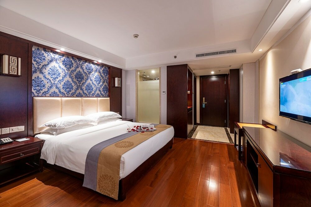 Фото Zongrui Hotel