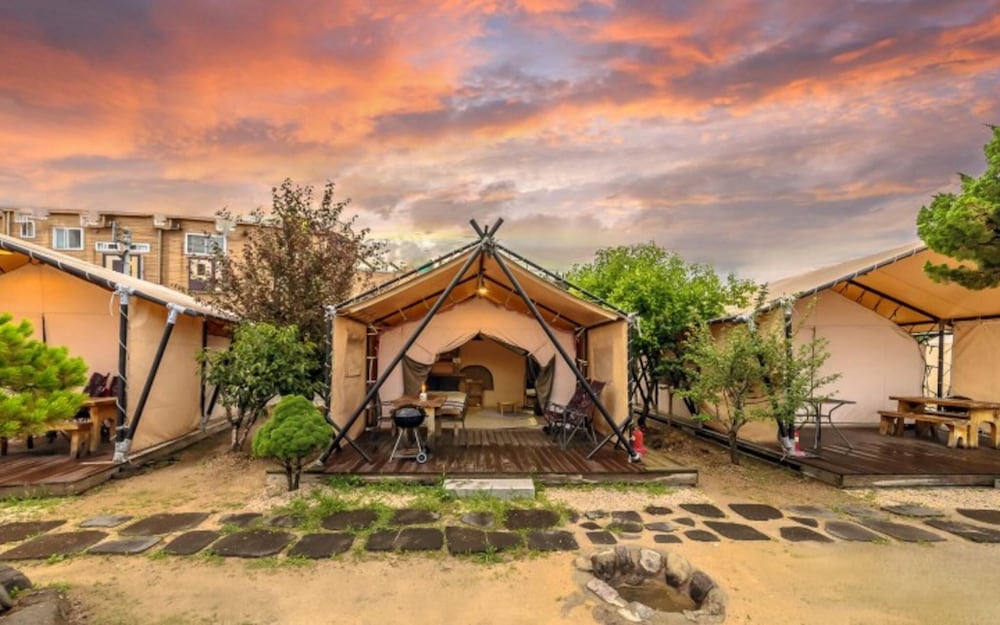 Фото Pohang Aqua Bag Lamping