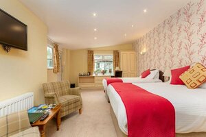 The Burn How Garden House Hotel (England, Cumbria County, Bowness-on-Windermere), hotel