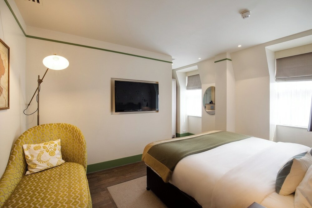 Фото Morton Hotel