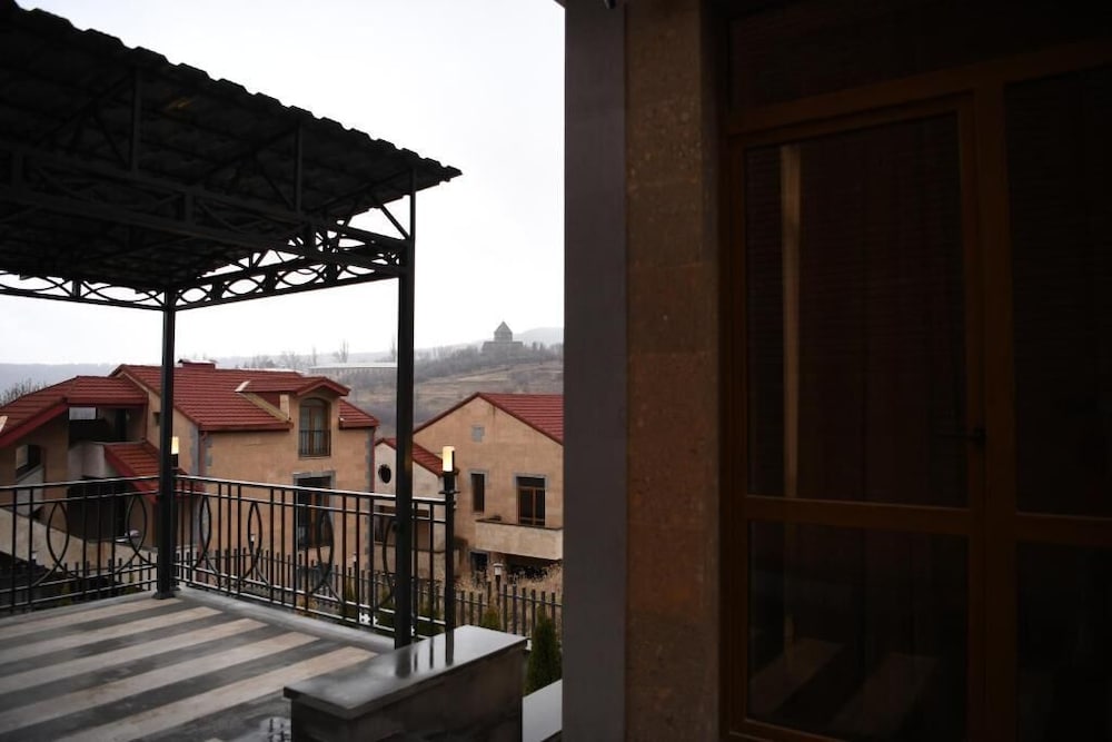 Фото 41928510505