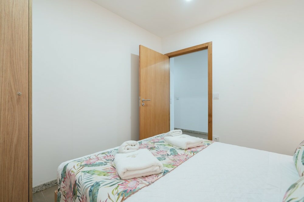 Фото Casa da Petisqueira 61 - Paredes-Oporto