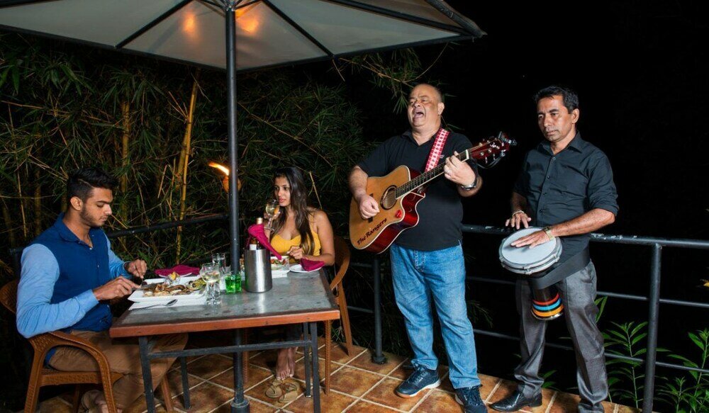 Фото Ramboda Falls Hotel