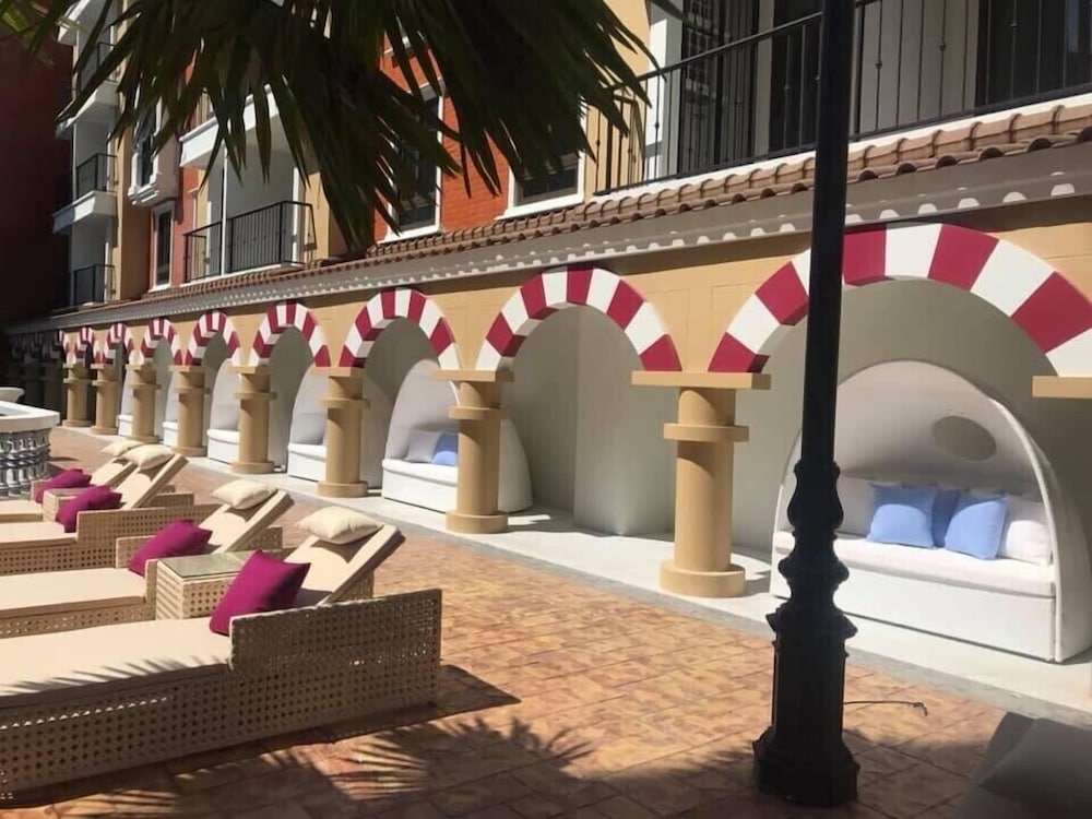 Фото Espana Condo Pattaya by Jc