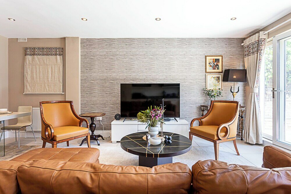 Фото Stunning Flat in the Heart of Parsons Green