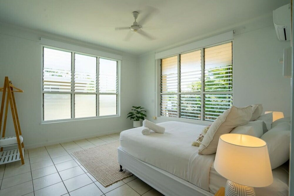 Фото Nightcliff Retreat - Stylish 2br Apt